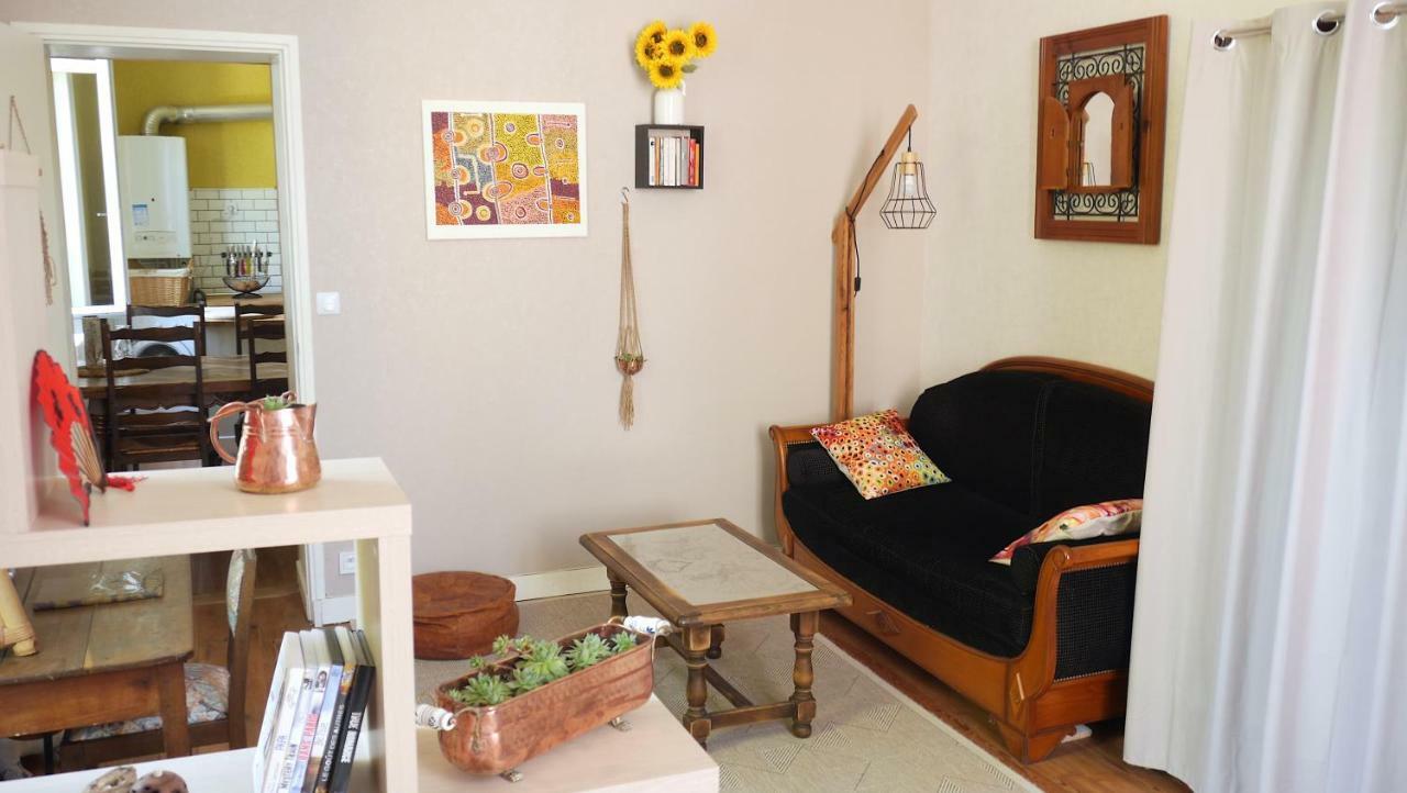 Joli Appartement Vue Sur L'Eglise Périgueux Exterior foto