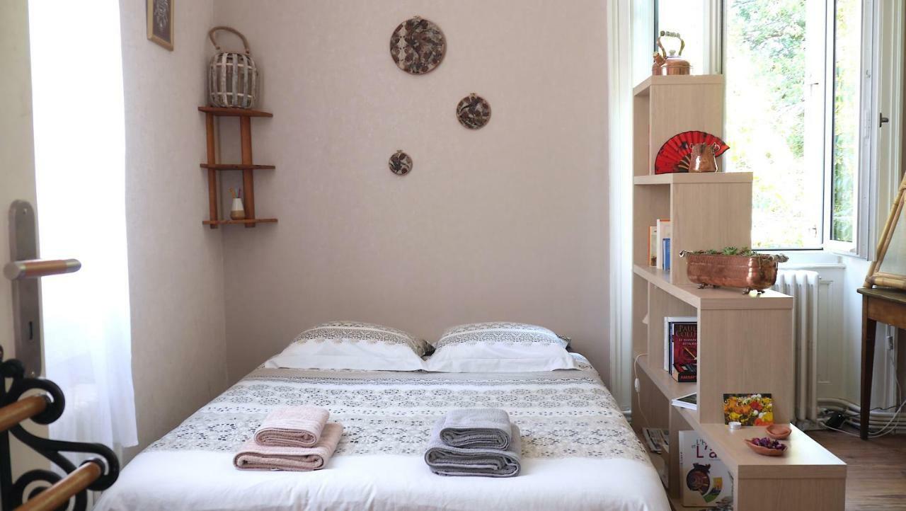 Joli Appartement Vue Sur L'Eglise Périgueux Exterior foto